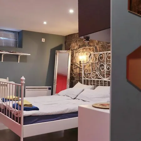 Center Cave Appartement *