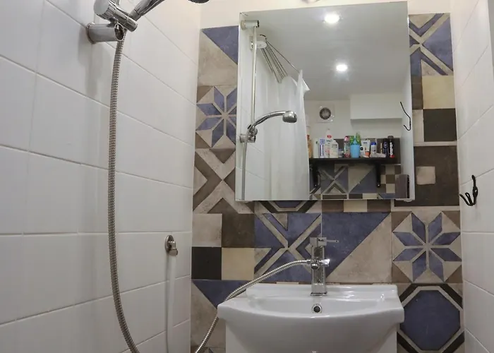 Center Cave صوفيا